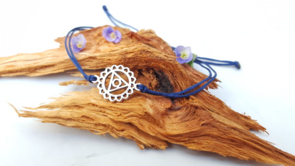 Armband "Kehlchakra" Marineblau